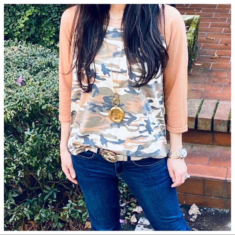 Mocha camouflage chic 3/4 sleeves top - Picture 2 of 8